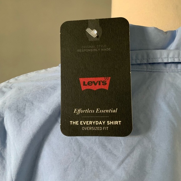Levi's Sky Blue Casual Button Down Shirt - Picture 4 of 4